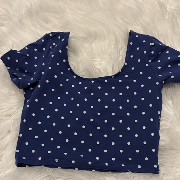 Polka dot crop - Picture 2 of 3